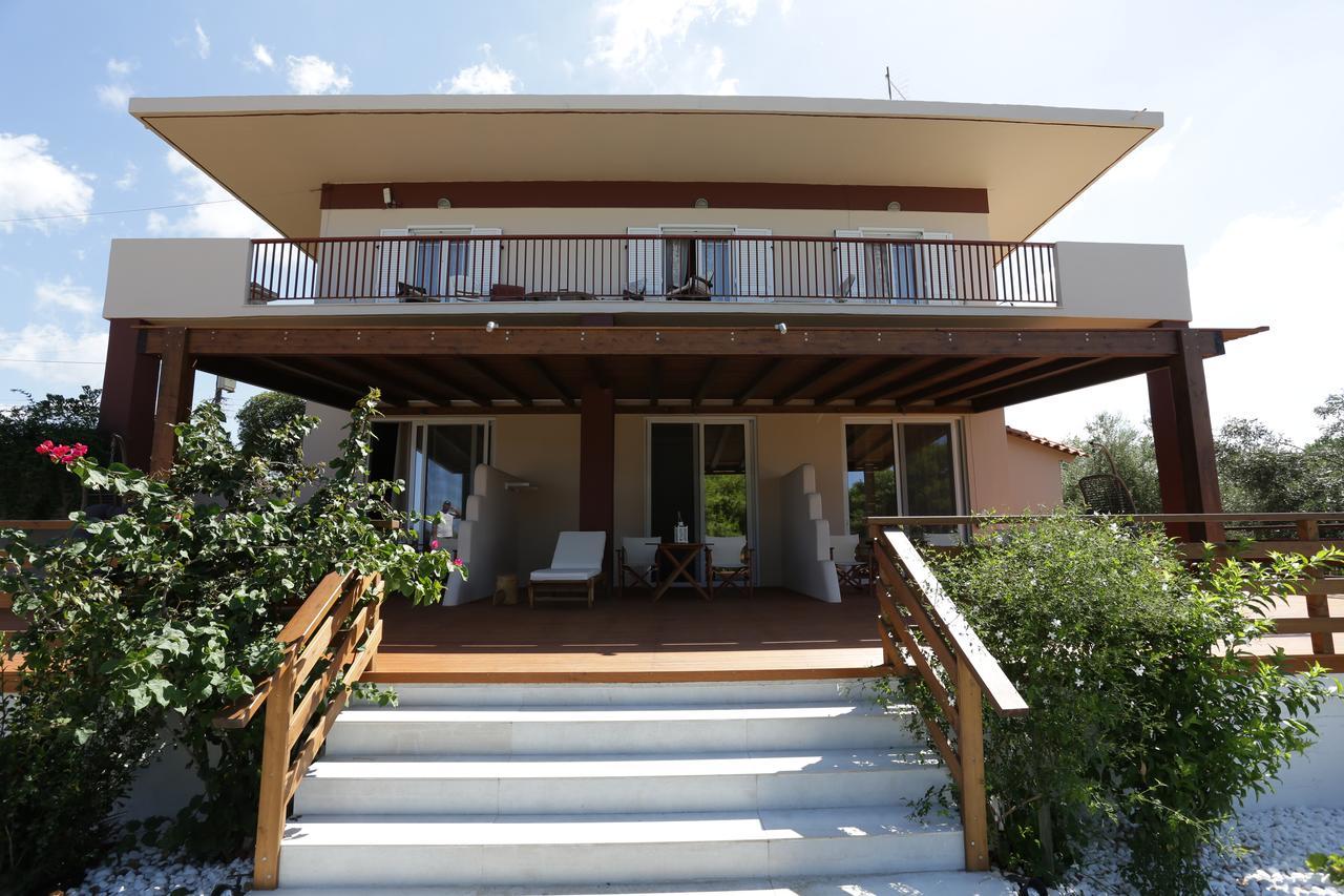 Artemis Suites Romanos  Exterior photo